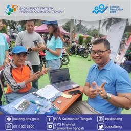 BPS Provinsi Kalimantan Tengah dengan BPS Kota Palangka Raya open stand di Car Free Day